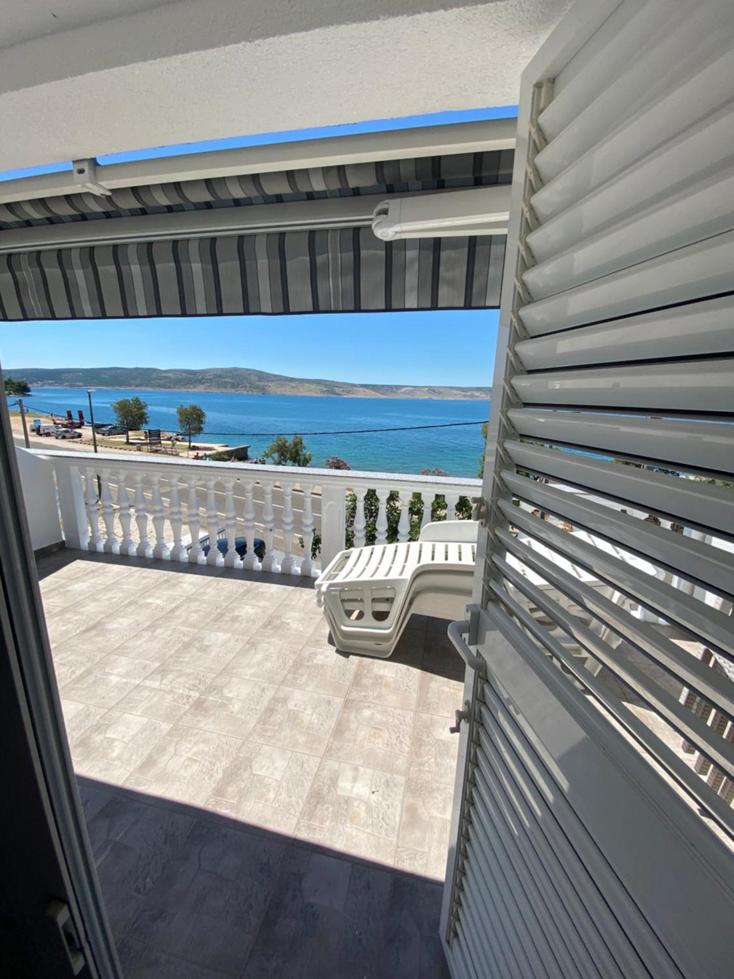 Apartmani Anita Starigrad Paklenica Exterior foto